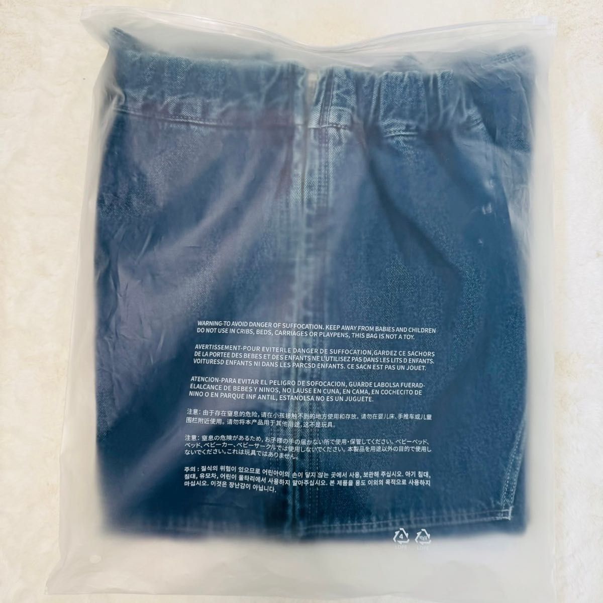 BTS JIMIN ジミン 韓国 ソウル 展示会 デニム ジップアップ BTS JIMIN ジミン 韓国 ソウル 展示会 デニム ジップアップ