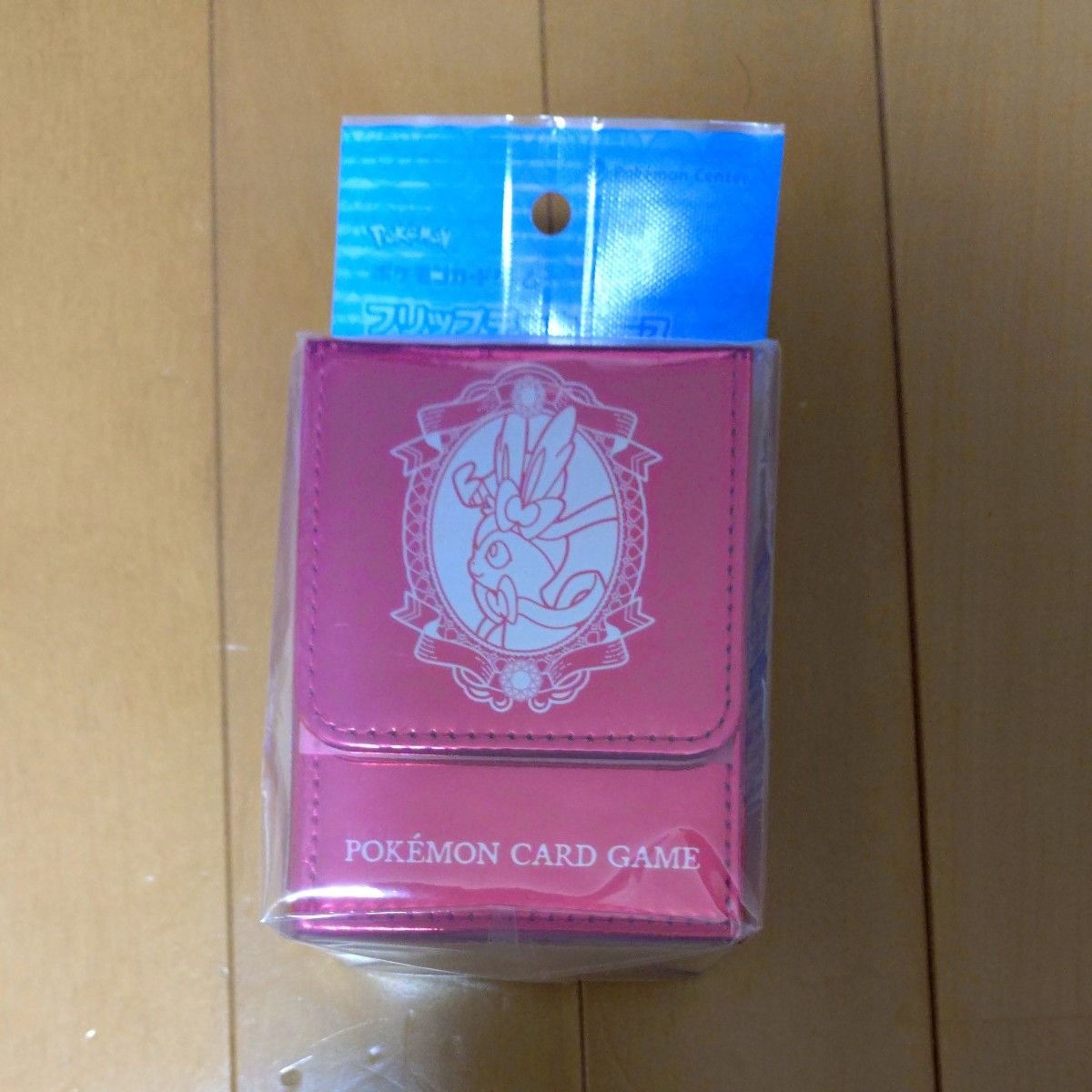 ポケモンカードゲーム ニンフィア フリップデッキケース 新品未 ポケモンカードゲーム ニンフィア フリップデッキケース 新品未