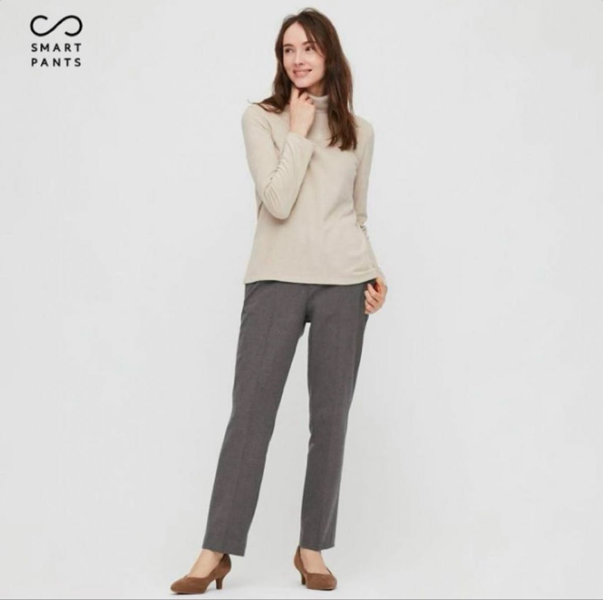 UNIQLO ヒートテックスマートスリムストレートパンツ グレー 61 UNIQLO ヒートテックスマートスリムストレートパンツ グレー 61