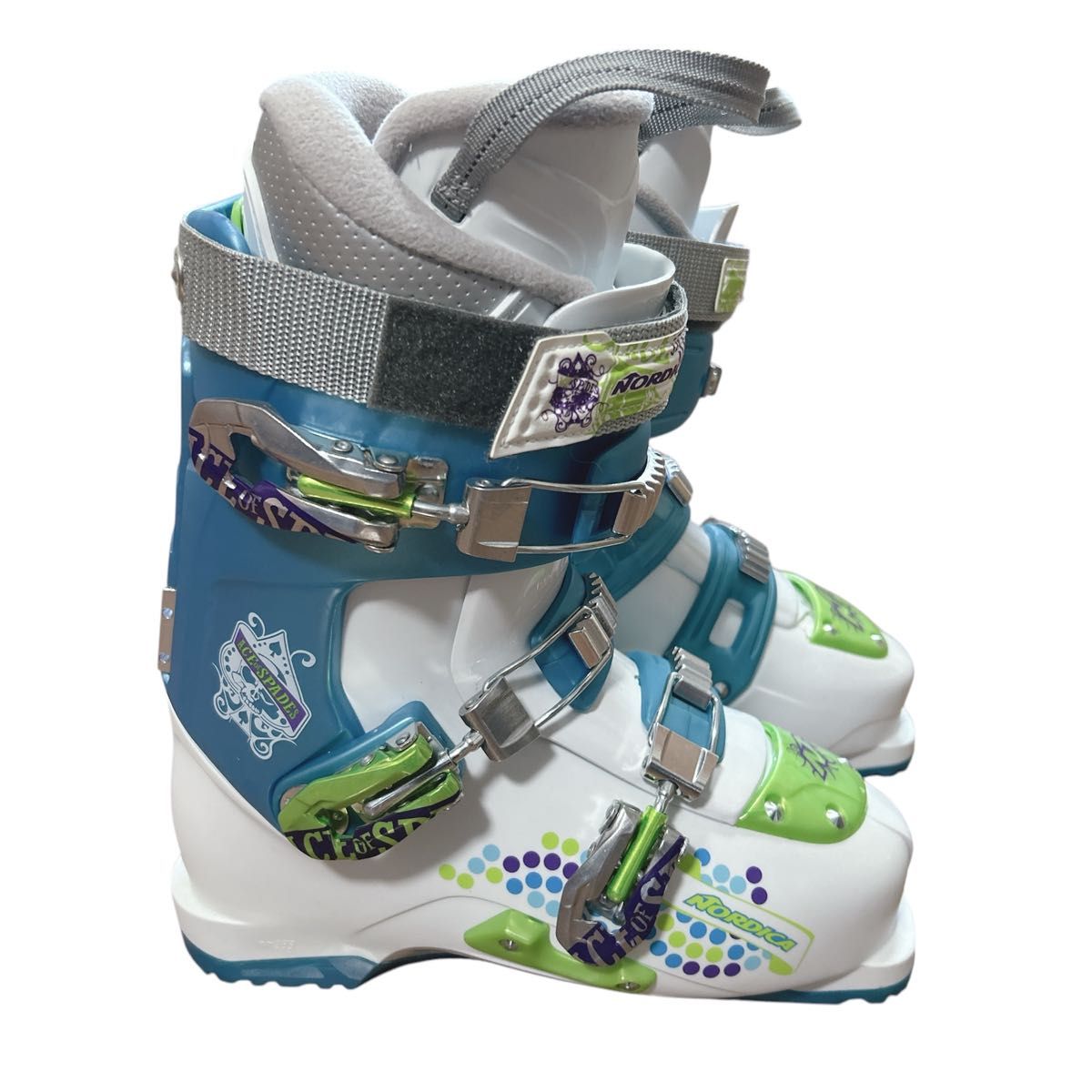 未使用品 NORDICA ACE OF SPADES スキーブーツ 24 5cm 女性用 未使用品 NORDICA ACE OF SPADES スキーブーツ 24 5cm 女性用