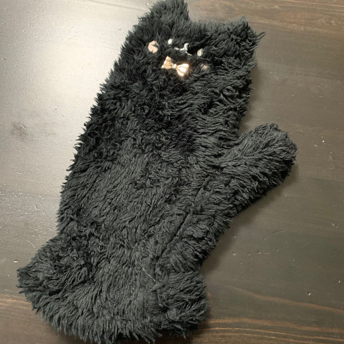黒猫　手袋　チュチュアンナ