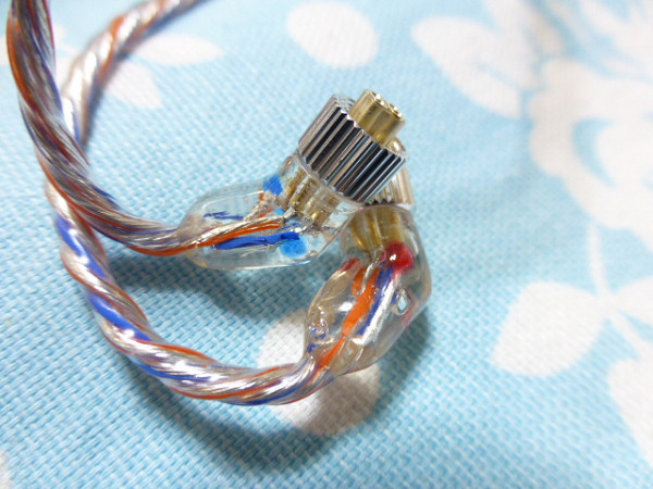 JH Audio 4ピンケーブル オーグライン+pt撚り線 + オーグライン+α JH Audio 4ピンケーブル オーグライン+pt撚り線 + オーグライン+α
