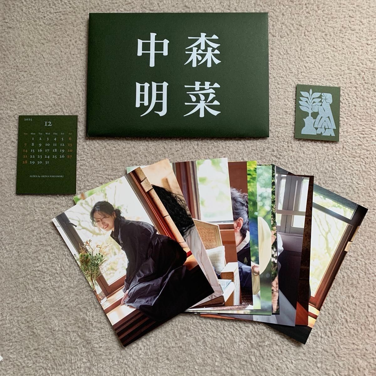 中森明菜 ファンクラブ限定販売 2025卓上カレンダー|Yahoo 中森明菜 ファンクラブ限定販売 2025卓上カレンダー|Yahoo