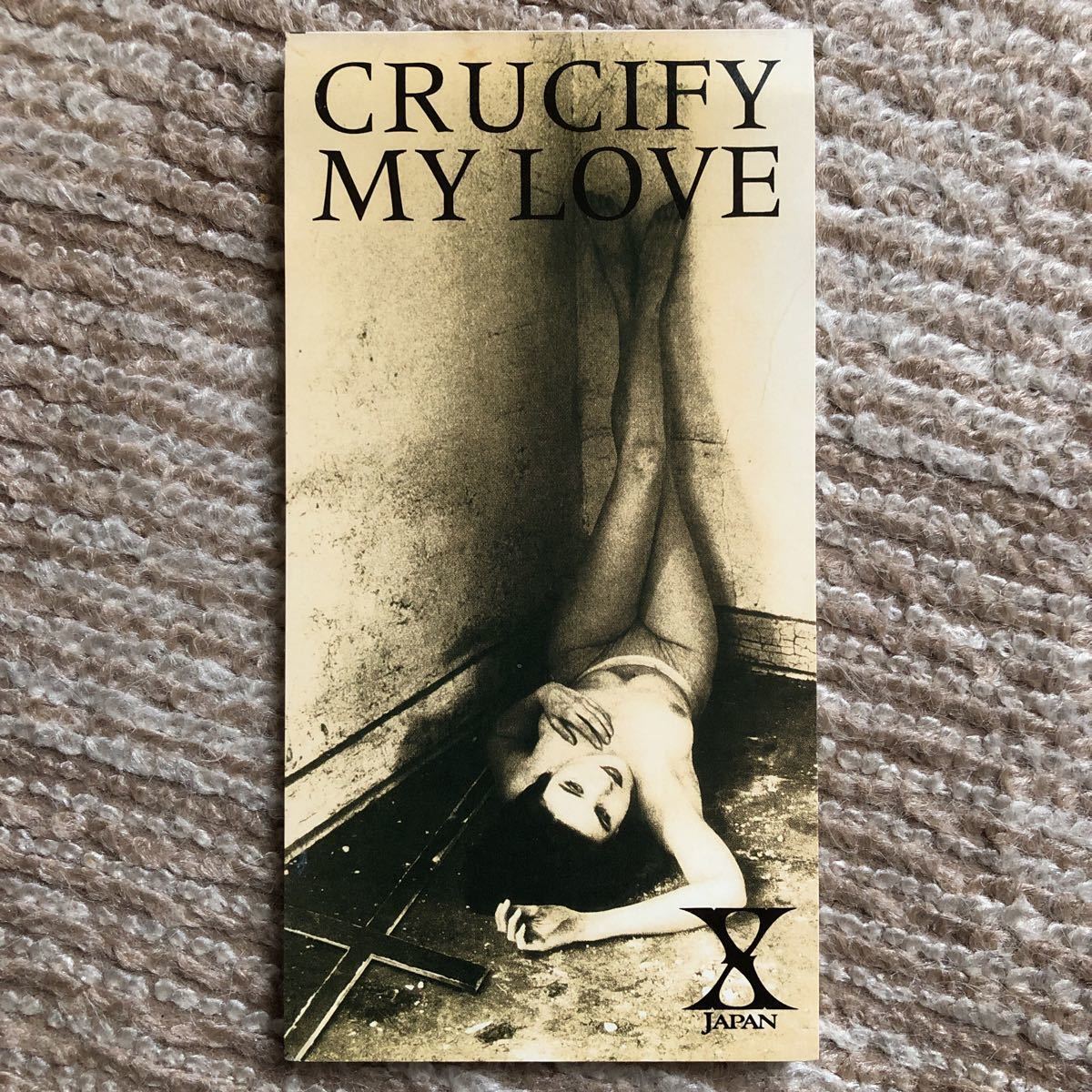 X JAPAN『CRUCIFY MY LOVE』8cmシングル 品番AMDM-6171 中古 YOSHIKI TOSHI HIDE PATA HEATH_画像1