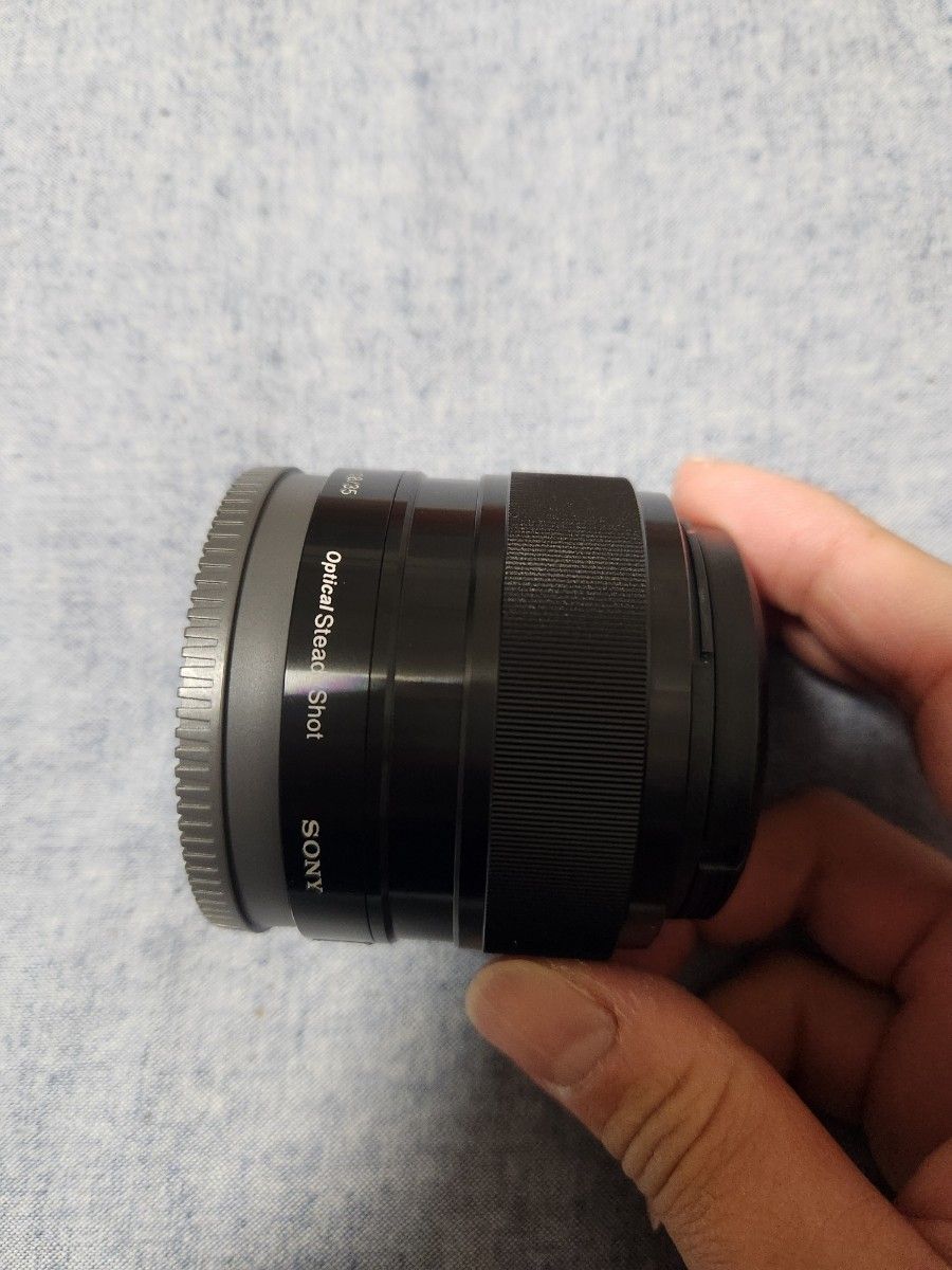 美品 SONY レンズ 単焦点 E 35mm F1 8 OSS SEL35F18 3年保証 美品 SONY レンズ 単焦点 E 35mm F1 8 OSS SEL35F18 3年保証