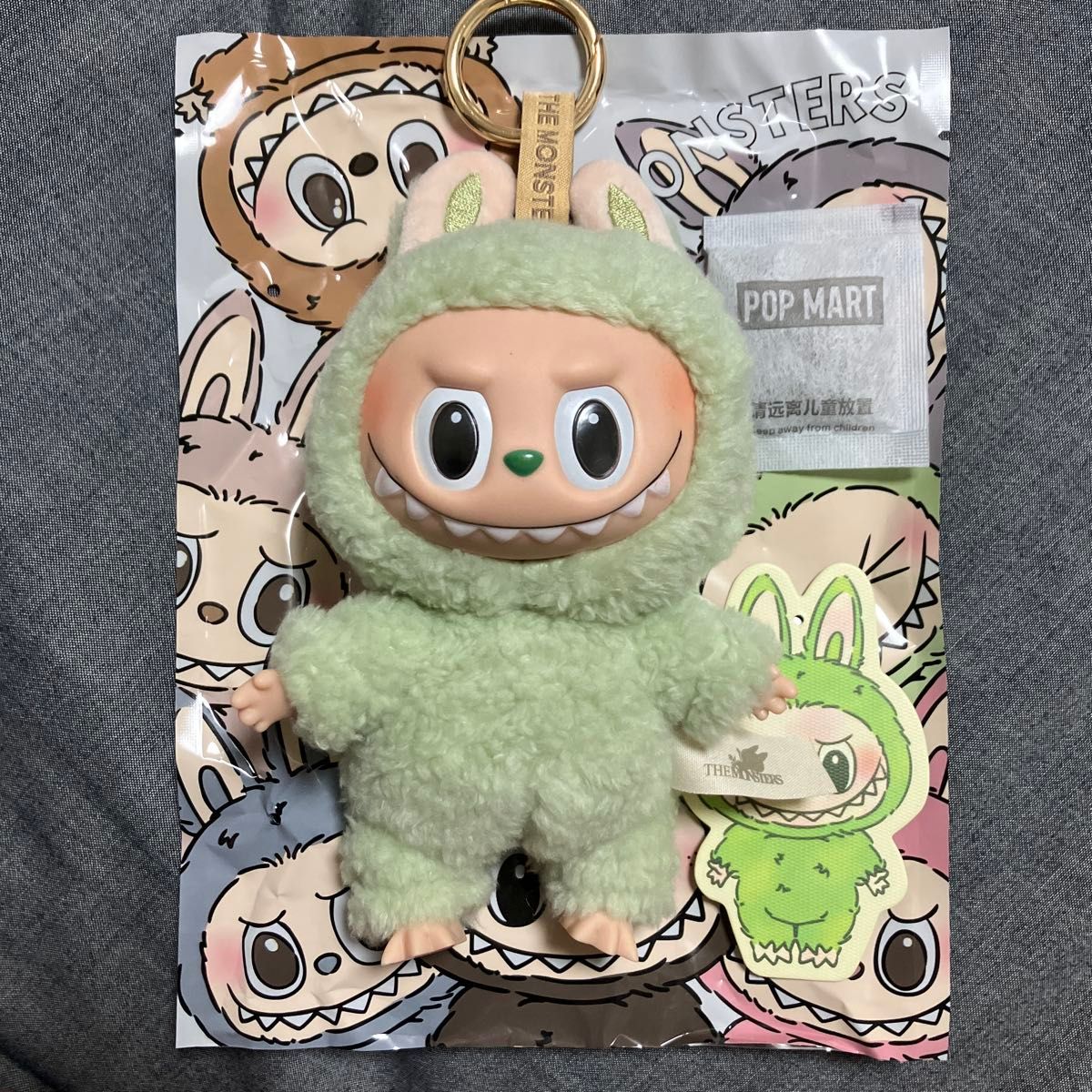ラブブ ぬいぐるみ マカロン Labubu Exciting グリーングレープ ラブブ ぬいぐるみ マカロン Labubu Exciting グリーングレープ