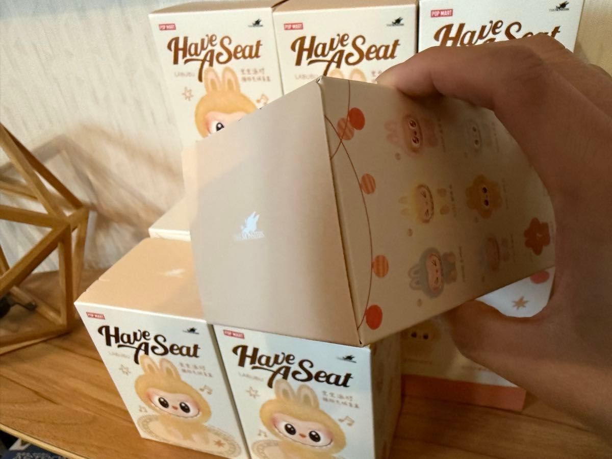 POP MART】Have A Seat ポップマート アソートボックス ラブブ 6 POP MART】Have A Seat ポップマート アソートボックス ラブブ 6