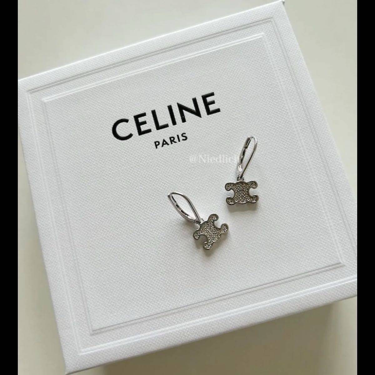 CELINE トリオンフ ラインストーン ピアス|Yahoo!フリマ(旧 CELINE トリオンフ ラインストーン ピアス|Yahoo!フリマ(旧