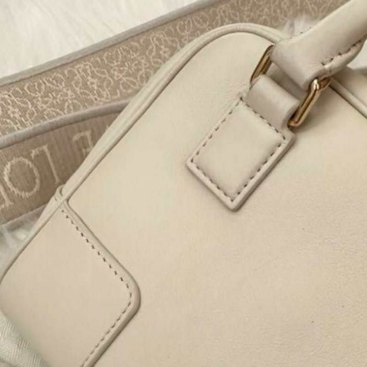 美品 LOEWEロエベ アマソナ16 2WAY ショルダーバッグ ロエベ 美品 LOEWEロエベ アマソナ16 2WAY ショルダーバッグ ロエベ