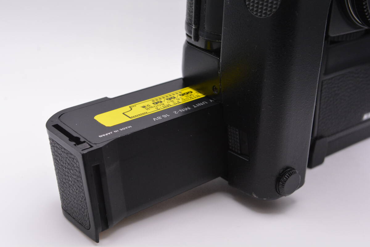 ▽△ ニコン F3 MD-4モータードライブ用 MN-2充電池をニッケル ▽△ ニコン F3 MD-4モータードライブ用 MN-2充電池をニッケル