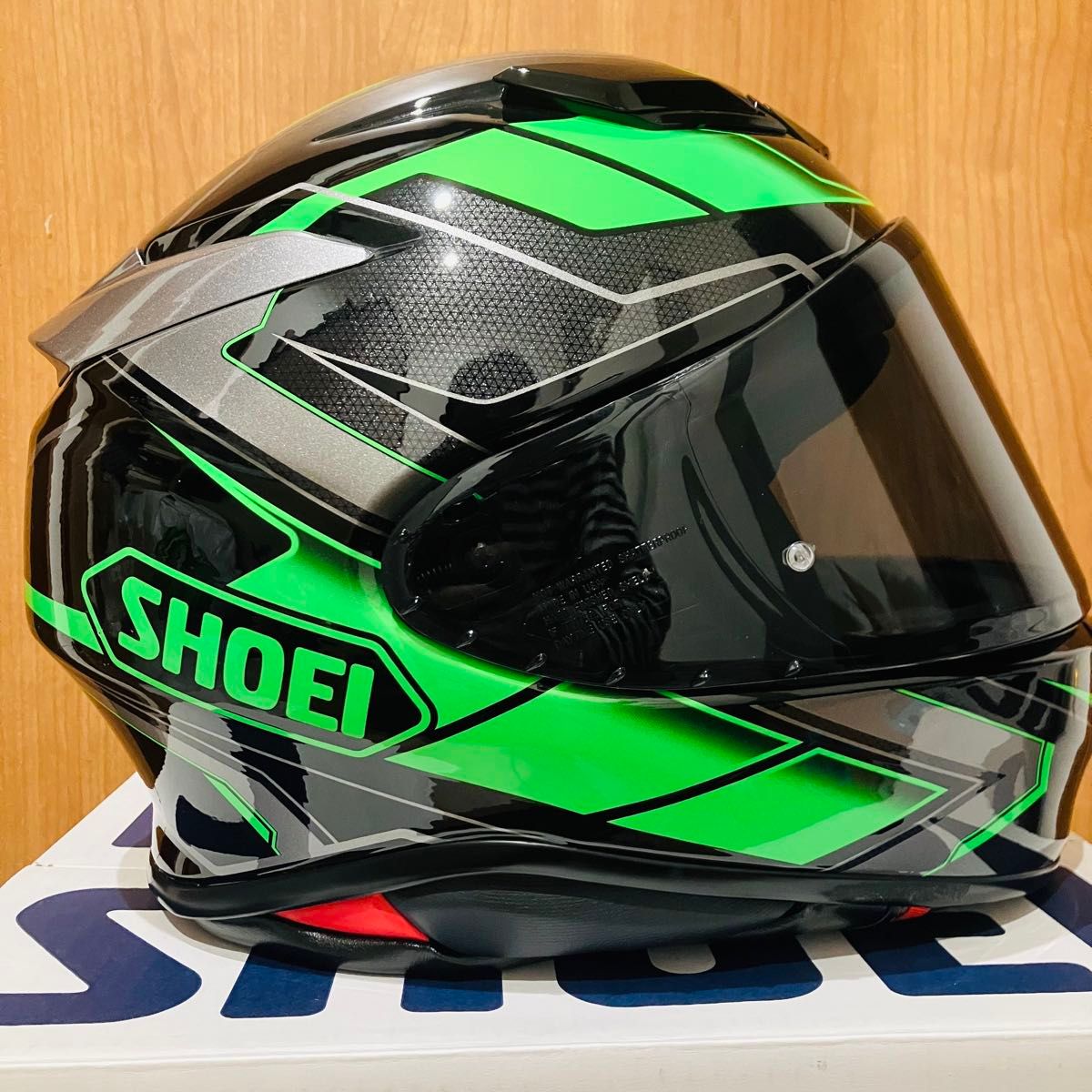 値下げ 廃盤モデル SHOEI Z-8 PROLOGUE 新品スモークシールド 値下げ 廃盤モデル SHOEI Z-8 PROLOGUE 新品スモークシールド