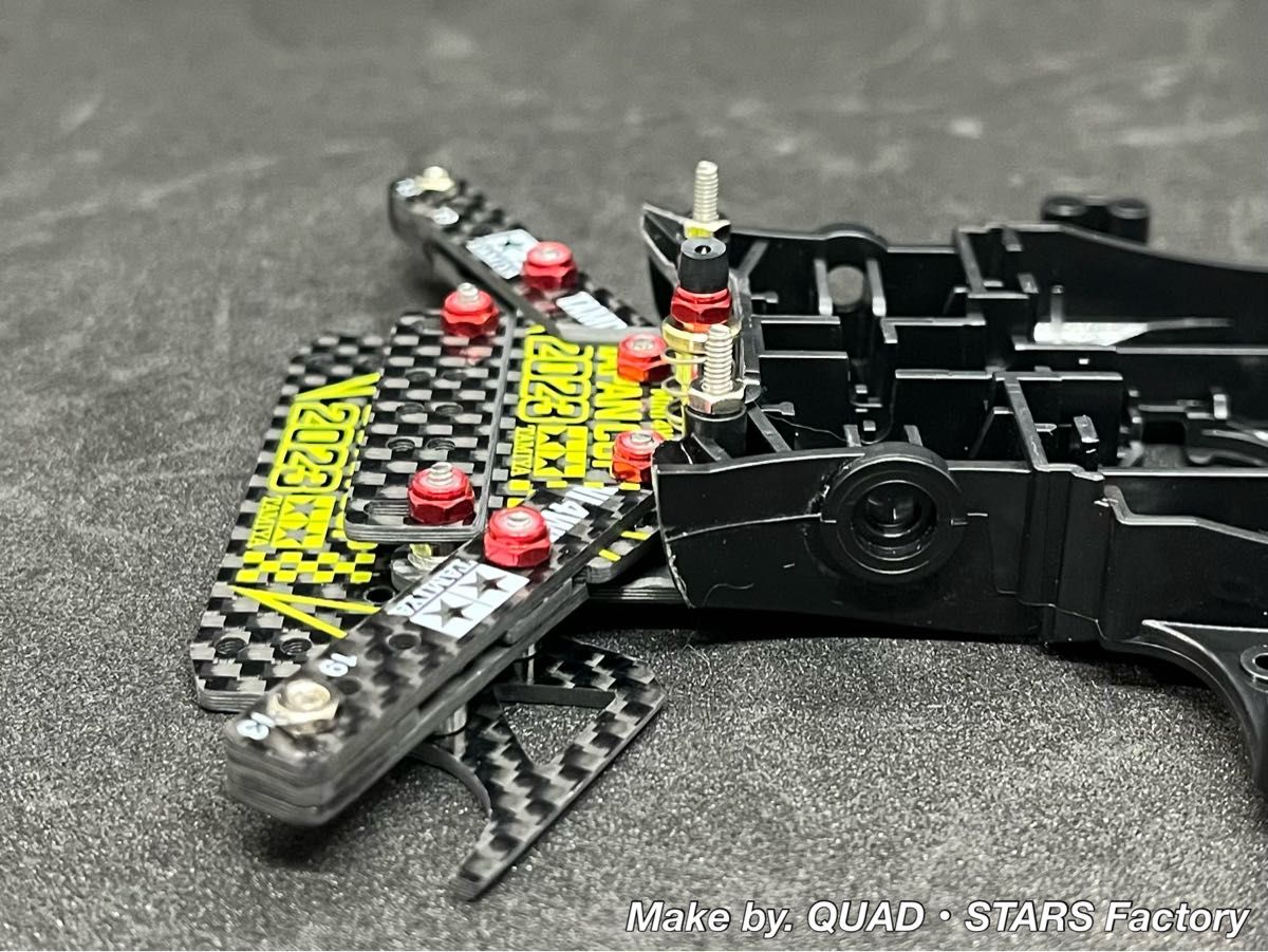 ミニ四駆・MA用】1軸リヤアンカー+ローラーアンダーガード ミニ四駆・MA用】1軸リヤアンカー+ローラーアンダーガード