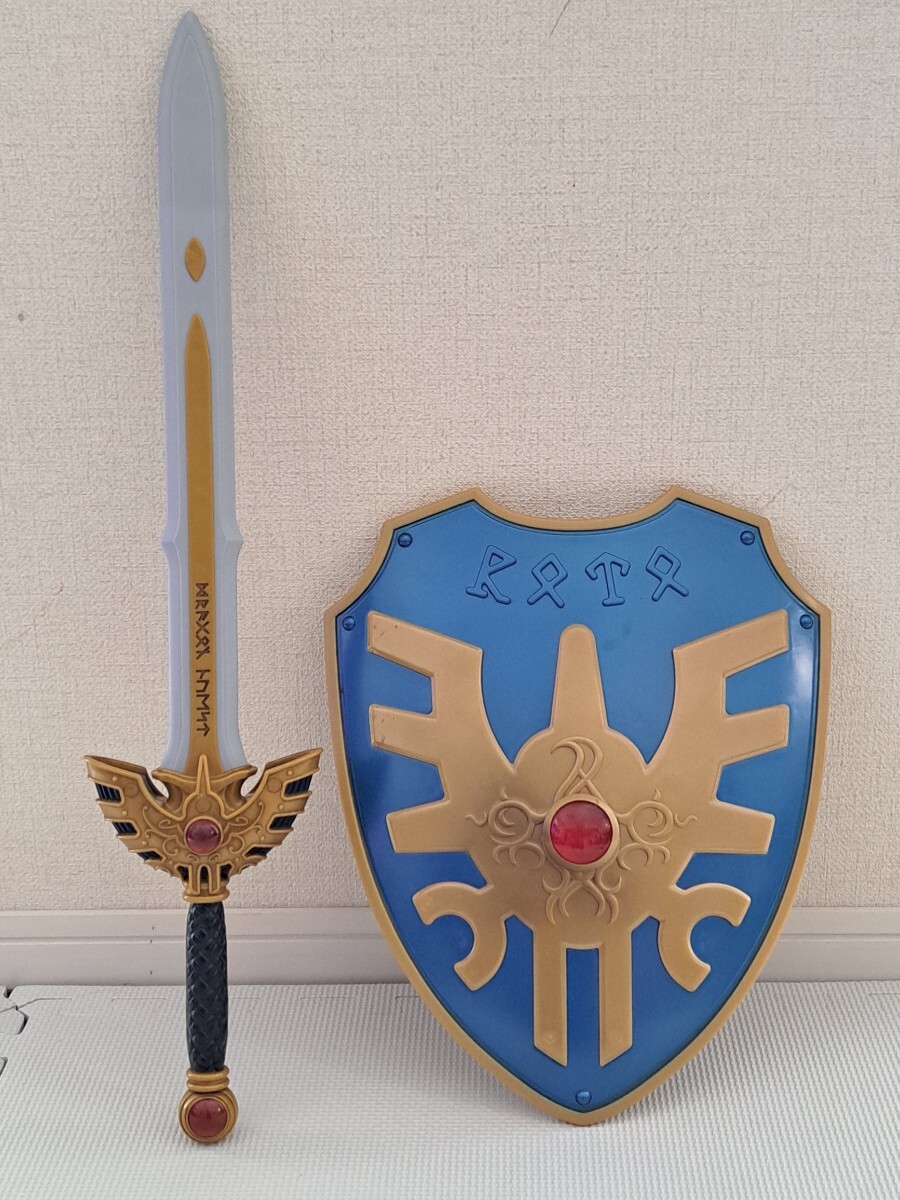Yahoo!オークション - ドラゴンクエスト ロトの剣 ロトの盾 Yahoo!オークション - ドラゴンクエスト ロトの剣 ロトの盾