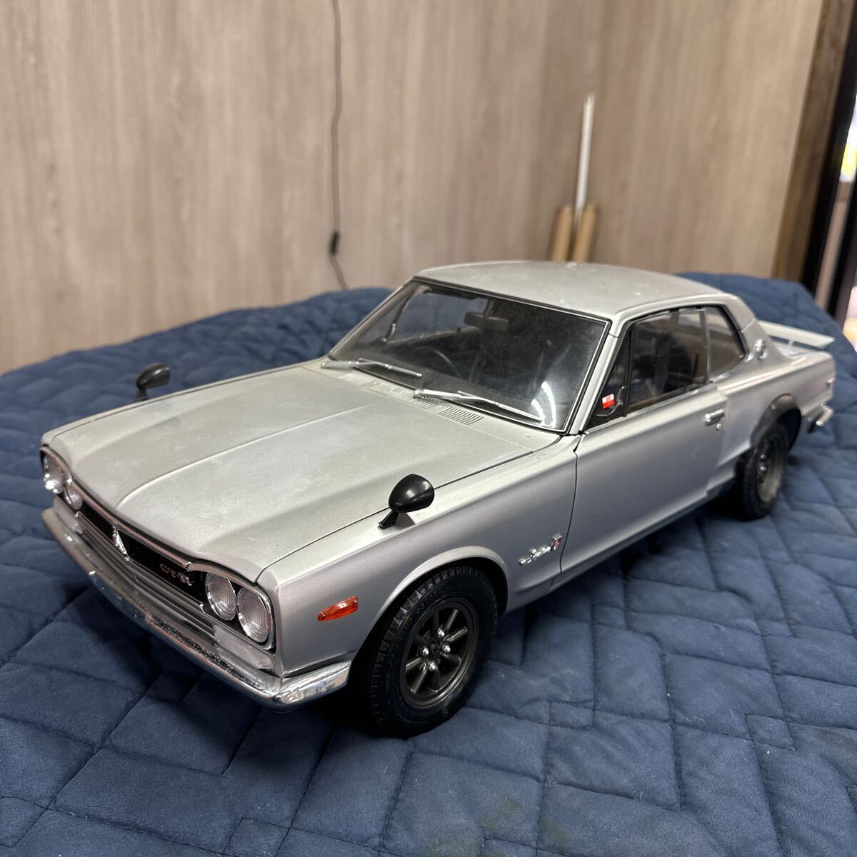 Yahoo!オークション - 日産 ミニカーアシェット 1/8 週刊 NISSAN Yahoo!オークション - 日産 ミニカーアシェット 1/8 週刊 NISSAN