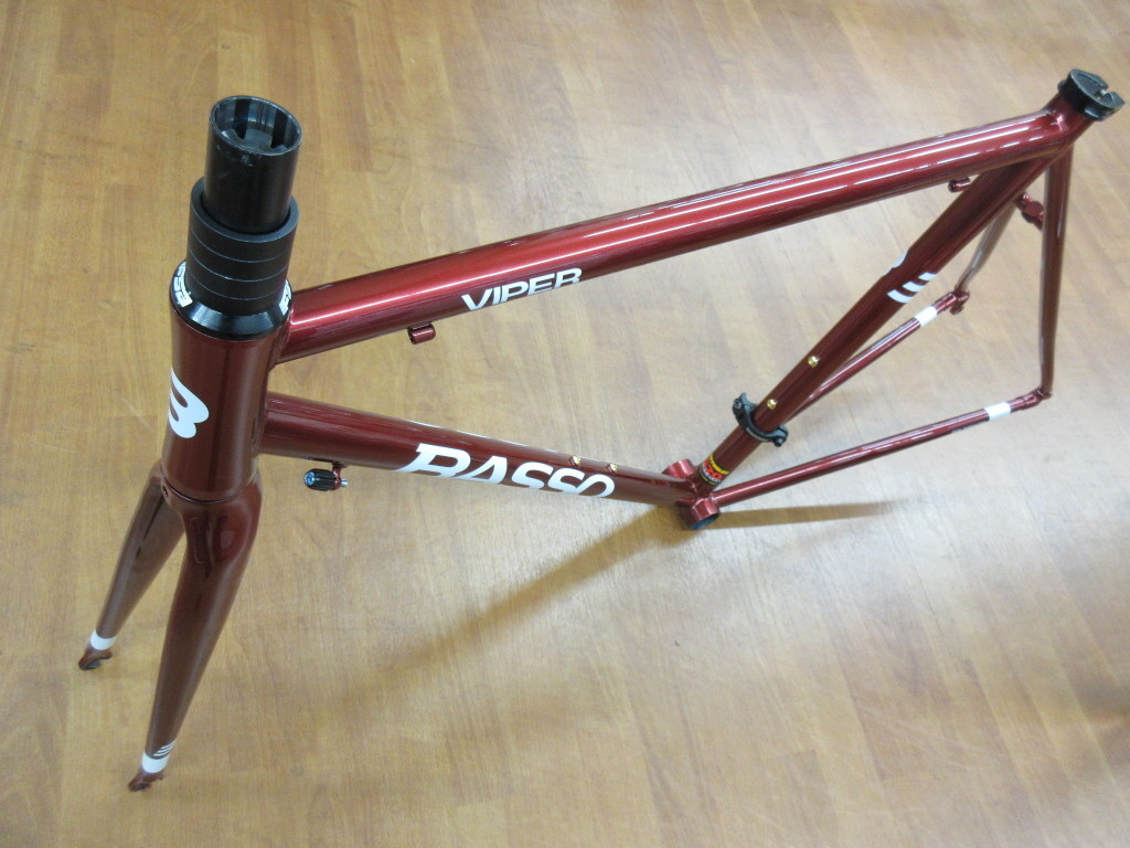 2024 BASSO VIPER 520サイズ・レイノルズ520 700Cロード 2024 BASSO VIPER 520サイズ・レイノルズ520 700Cロード