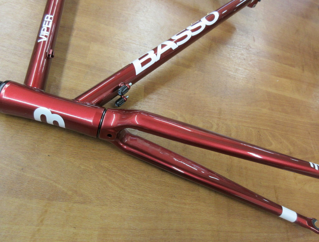 2024 BASSO VIPER 520サイズ・レイノルズ520 700Cロード 2024 BASSO VIPER 520サイズ・レイノルズ520 700Cロード