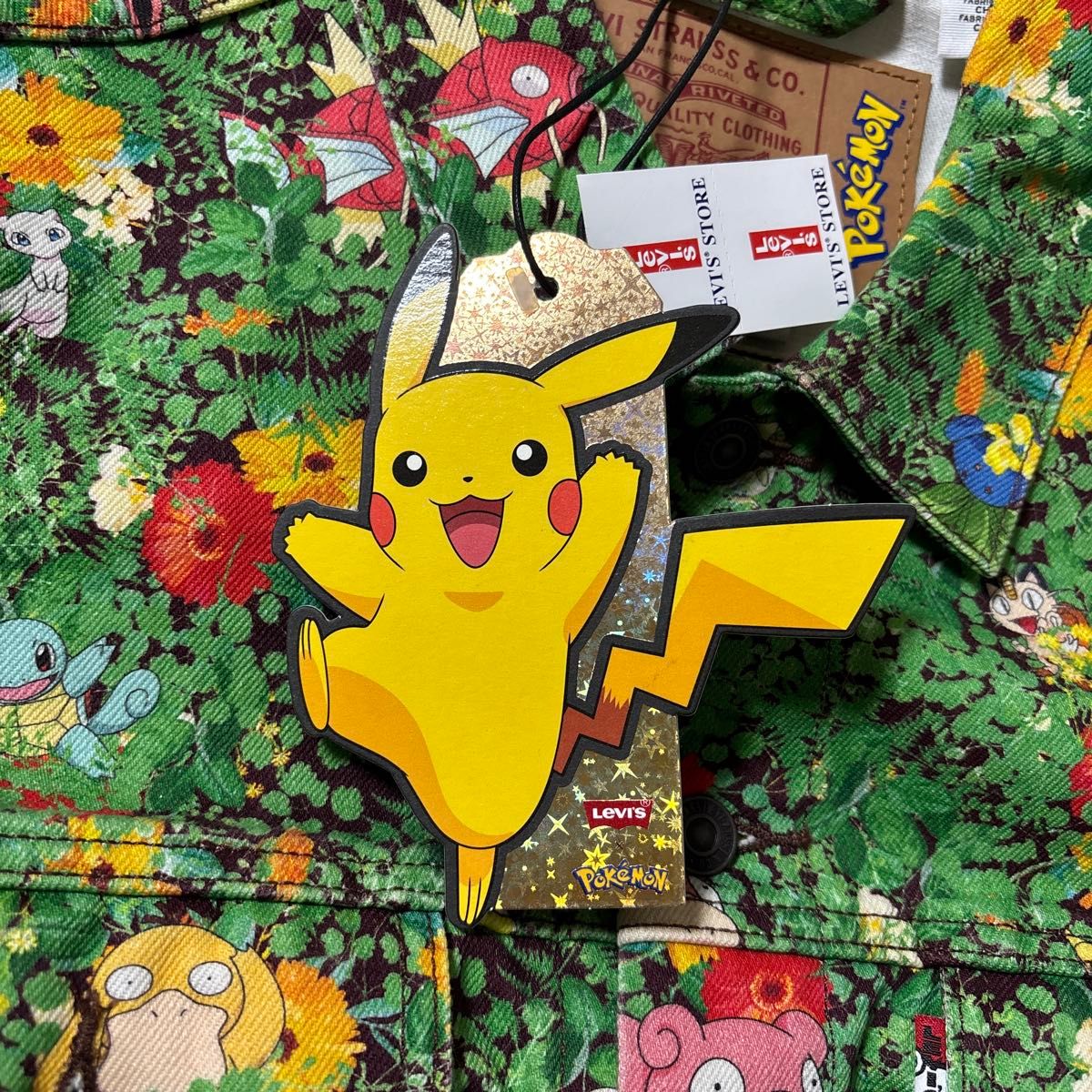 新品 リーバイス ポケットモンスターコラボ Gジャン ジャケット 新品 リーバイス ポケットモンスターコラボ Gジャン ジャケット