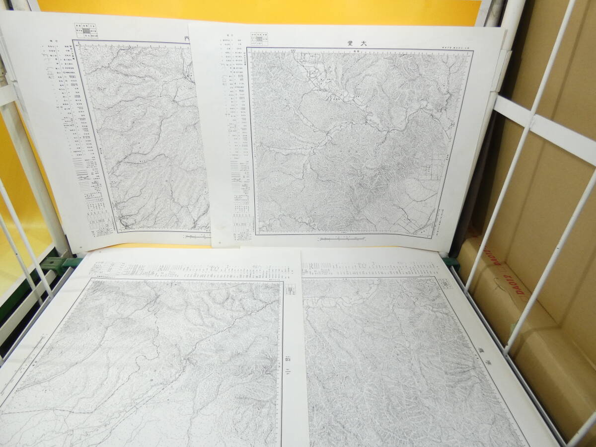 中古】 樺太5万分の1地図 昭和58年12月20日発行 陸地測量部 国書 中古】 樺太5万分の1地図 昭和58年12月20日発行 陸地測量部 国書