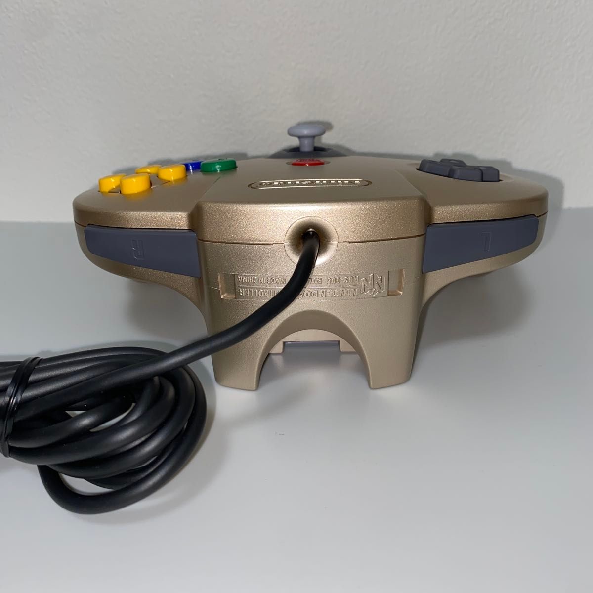 ニンテンドウ64 コントローラーブロス(ゴールド)非売品|Yahoo ニンテンドウ64 コントローラーブロス(ゴールド)非売品|Yahoo
