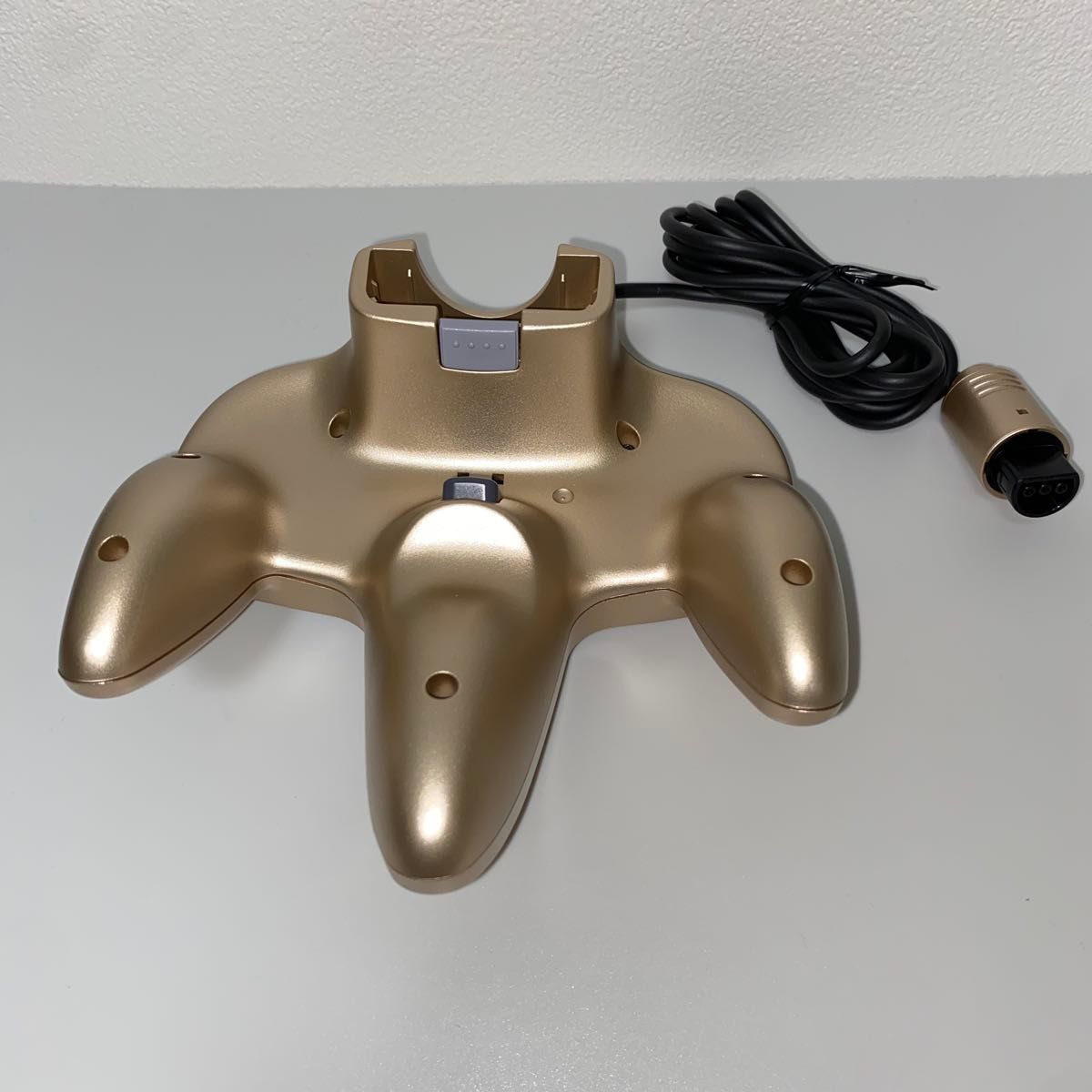ニンテンドウ64 コントローラーブロス(ゴールド)非売品|Yahoo ニンテンドウ64 コントローラーブロス(ゴールド)非売品|Yahoo