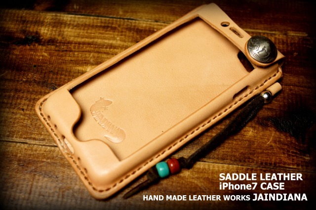 【お買得！】 ハンドメイド　サドルレザーiPhone 7・8ース　蓋なしナチュラル iPhone SE（第2世代）/8/7用