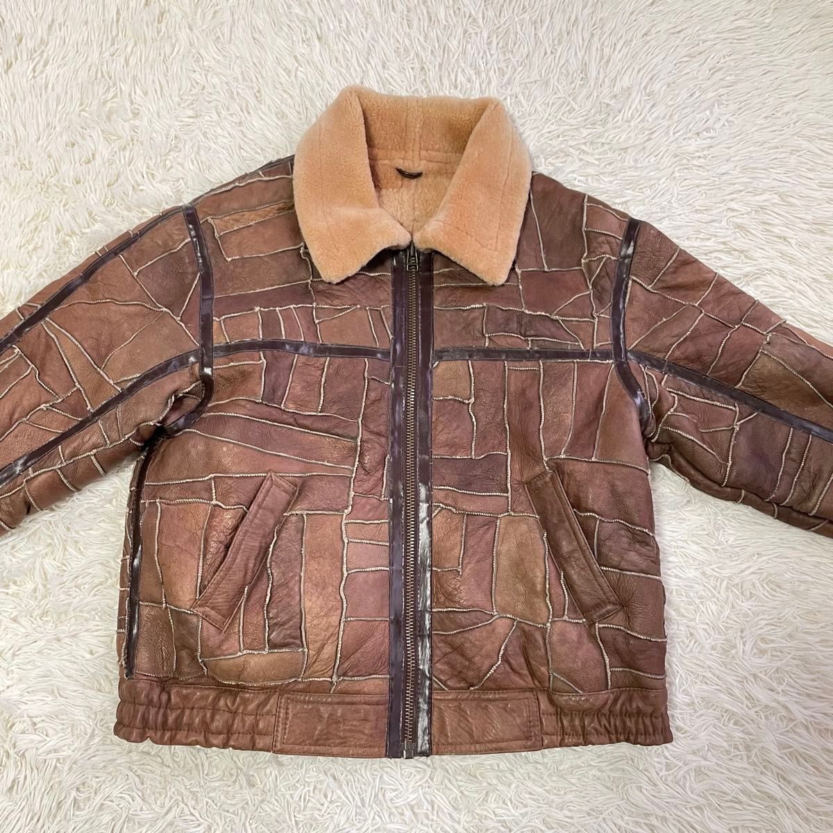 Ohka GINZA TOKYO パッチワーク 個性的 ムートンジャンパー Ohka GINZA TOKYO パッチワーク 個性的 ムートンジャンパー