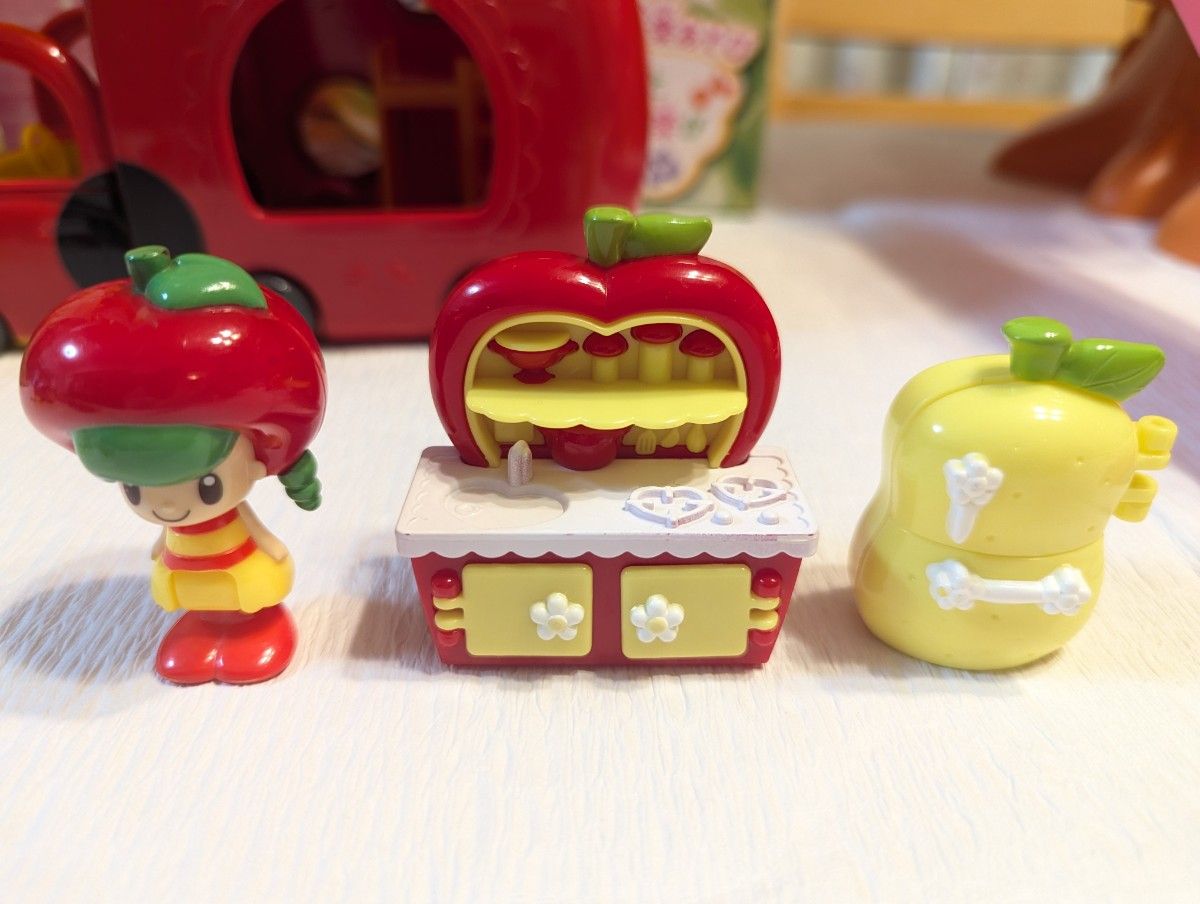 ピコリーノのおうち タカラ ピタゴラス（R）BASIC 知育いっぱい！ラウンドハウス | ピープル