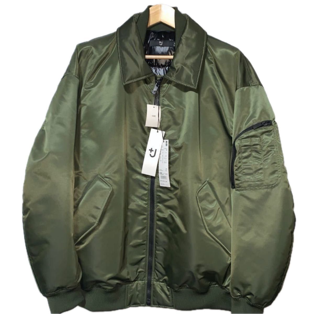 UNIQLO +J ダウン オーバーサイズリブブルゾン2019年版 MA-1 UNIQLO +J ダウン オーバーサイズリブブルゾン2019年版 MA-1