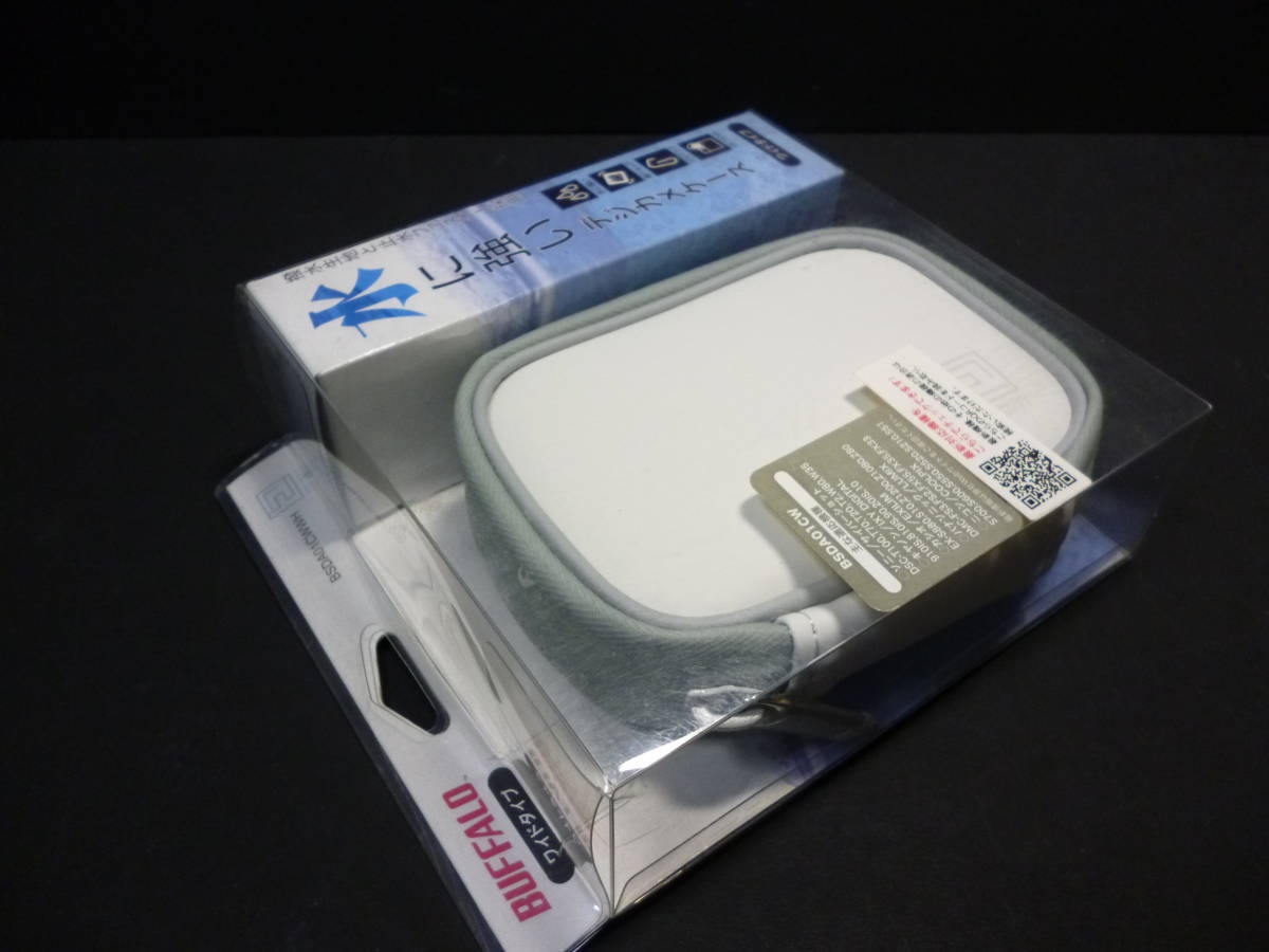 新品　BUFFALO　止水ファスナー付き防水・耐衝撃デジカメ保護ケース　ＢＳＤＡ０１ＣＷ　ＷＨ　送料３５０円　　ワイドタイプ_画像4