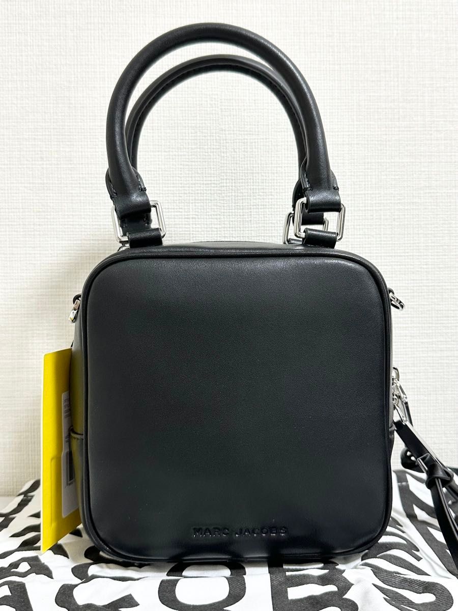 新品】マークジェイコブス ザ キューブ スモール クロスボディ 新品】マークジェイコブス ザ キューブ スモール クロスボディ