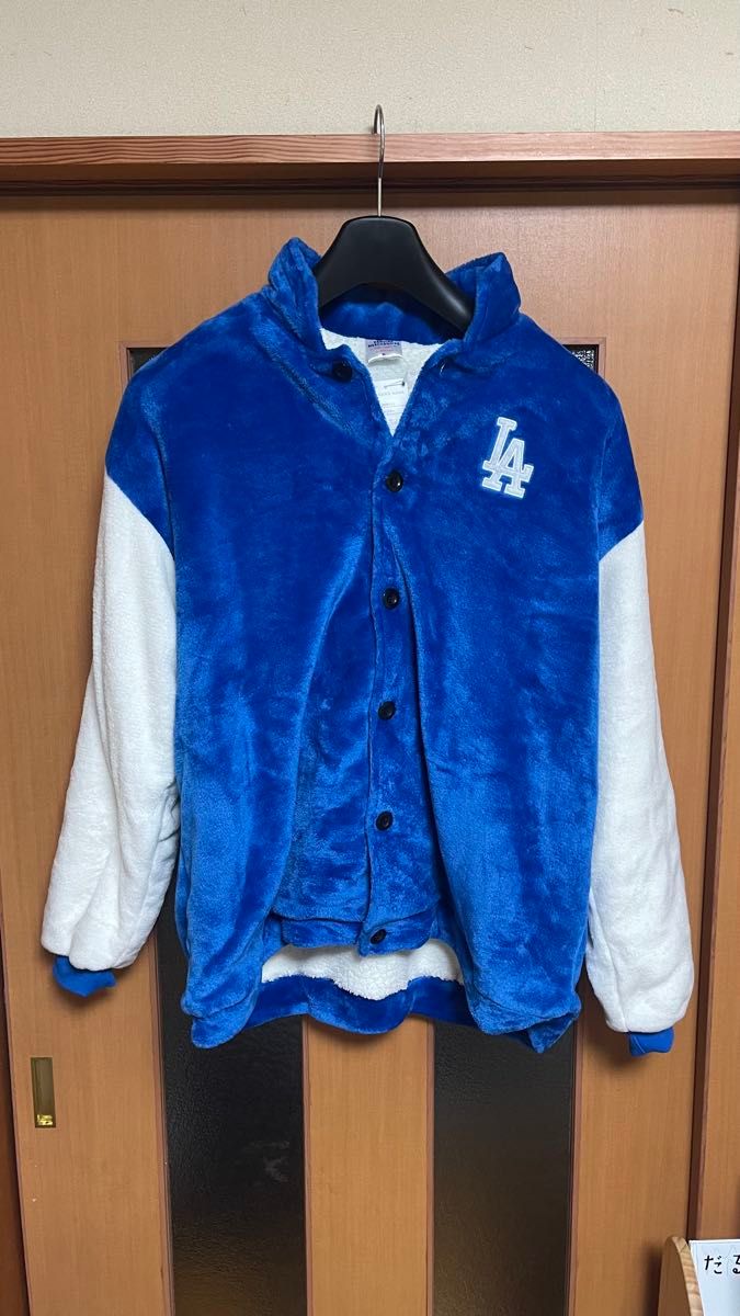 新品 MLB ドジャース LA ボアフリース ボアフリースジャケット 新品 MLB ドジャース LA ボアフリース ボアフリースジャケット