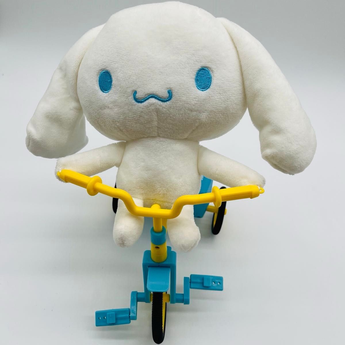 ポムポムプリン シナモロール ぬいぐるみ 自転車 三輪車 ポムポムプリン シナモロール ぬいぐるみ 自転車 三輪車