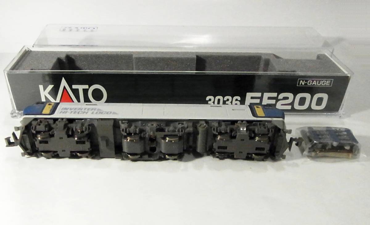 即決は送料無料 新品同様品KATO 3036 EF200(M車)日本貨物鉄道(JR貨物)直流電気機関車[INVERTER HI-TECH LOCO]鉄道模型Nゲージ動力車カトー_画像4