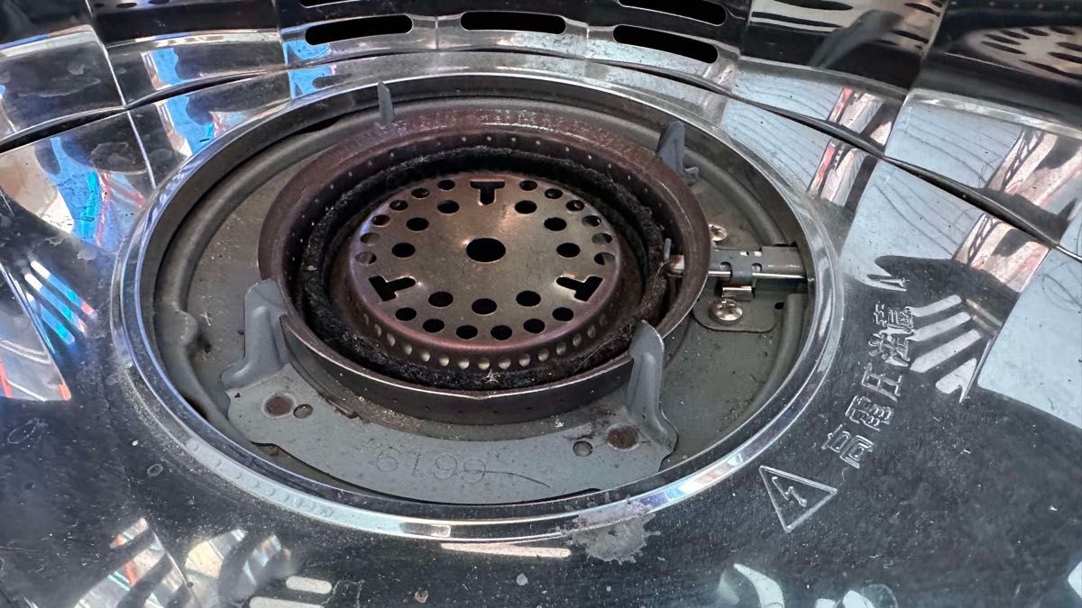 TOYOTOMI トヨトミ 石油ストーブ 自然通気形開放式石油ストーブ TOYOTOMI トヨトミ 石油ストーブ 自然通気形開放式石油ストーブ