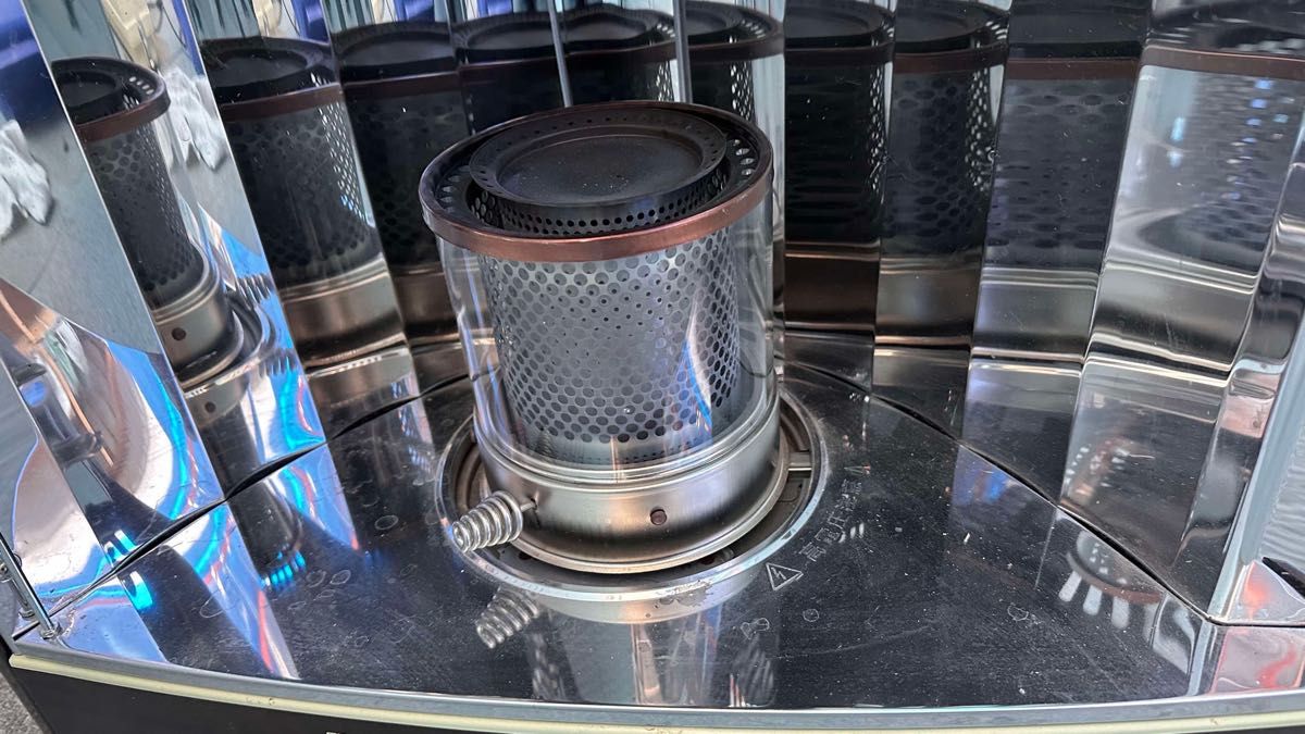 TOYOTOMI トヨトミ 石油ストーブ 自然通気形開放式石油ストーブ TOYOTOMI トヨトミ 石油ストーブ 自然通気形開放式石油ストーブ