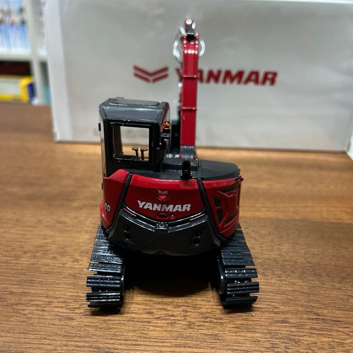 ミニチュア YANMAR ヤンマー Vio80 1/32スケール|Yahoo!フリマ ミニチュア YANMAR ヤンマー Vio80 1/32スケール|Yahoo!フリマ