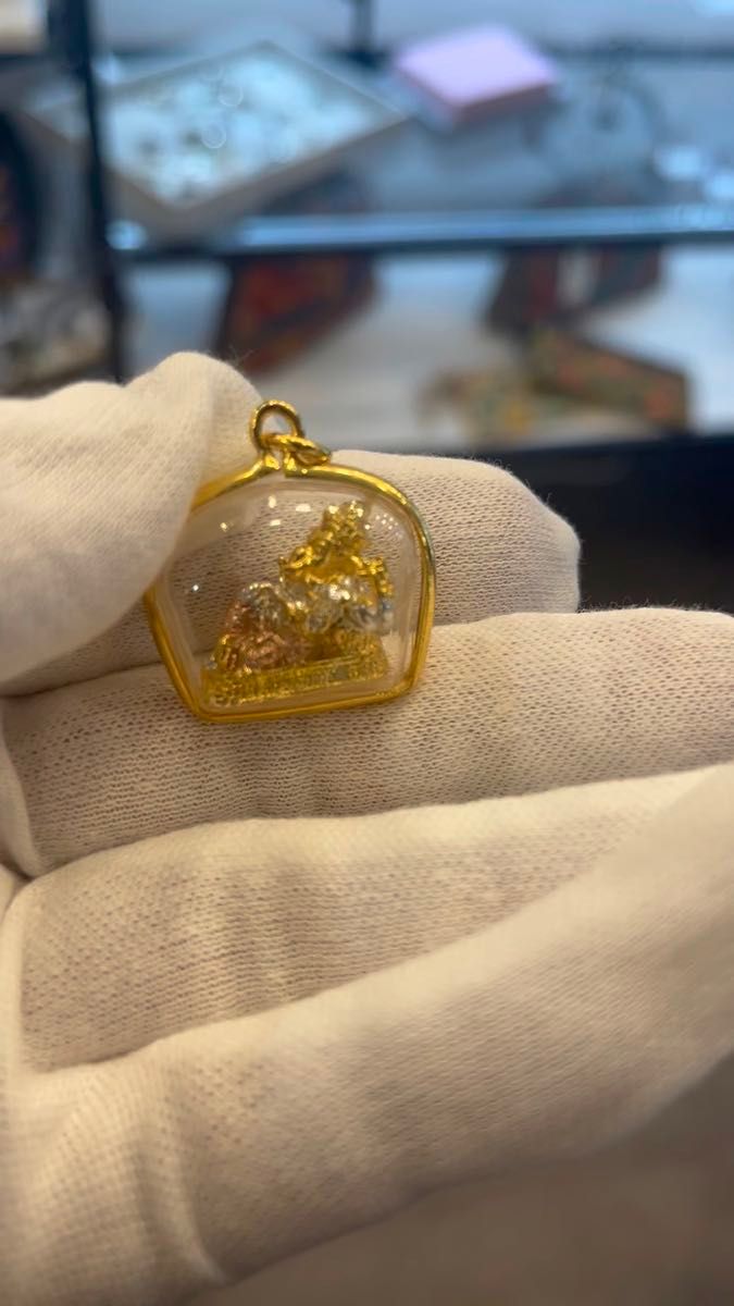 プラクルアン ピンクガネーシャ ピンクガネーシア お守り タイ 縁起物 ゴールド 護守 金運 タイ限定品 ゴールド ペンダント