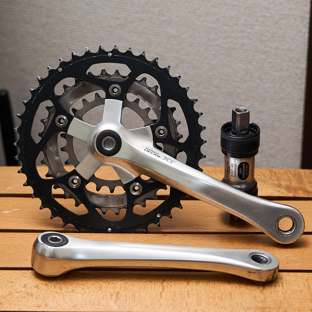 ビンテージ トリプルクランクセット FC-M737 Deore XT shimano シマノ OLD MTB
