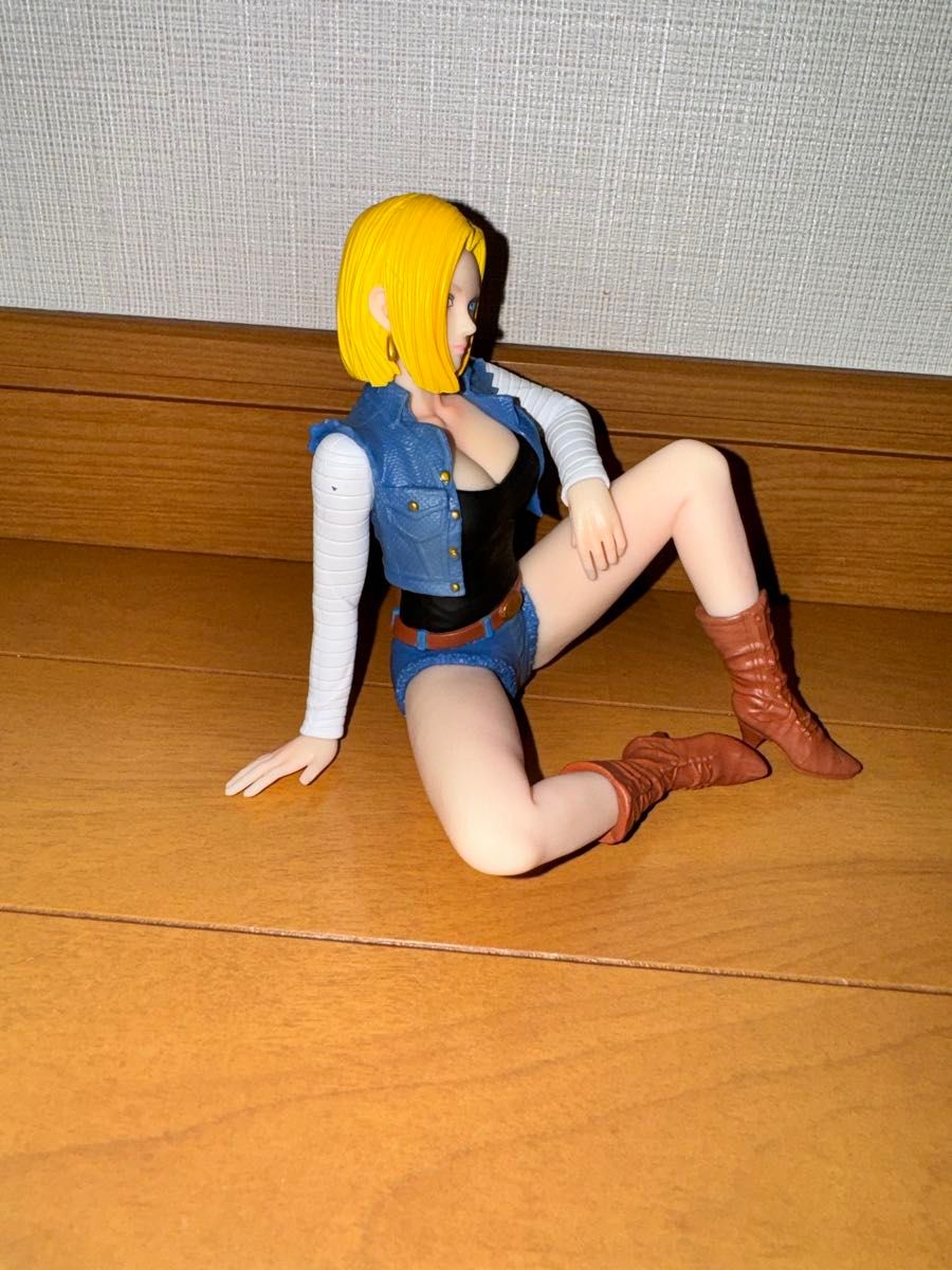 ドラゴンボール 人造人間18号 フィギュア ラズリ デニムパンツ