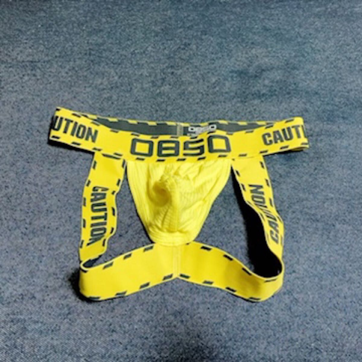 【0850】ジョックストラップ(ケツワレ)イエロー CAUTION 立ち入り禁止テープ Mサイズ