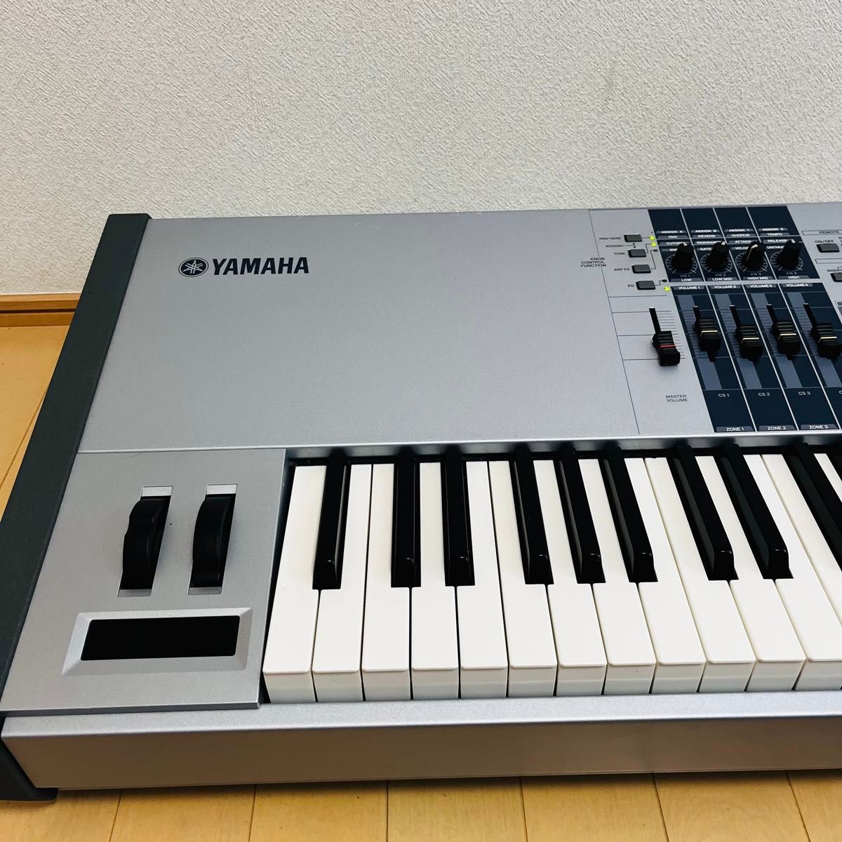 YAMAHA ヤマハ MOTIF ES8 モチーフ 88鍵盤 シンセサイザー YAMAHA ヤマハ MOTIF ES8 モチーフ 88鍵盤 シンセサイザー
