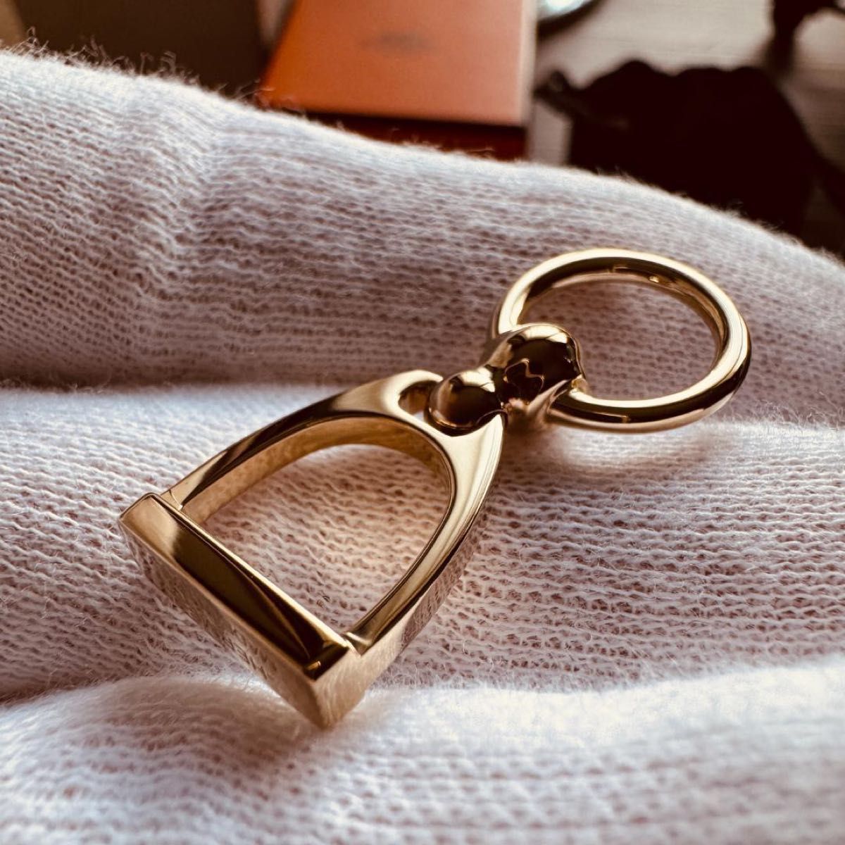 エルメス HERMES エトリエ ツイリーリング ネックレストップ エルメス HERMES エトリエ ツイリーリング ネックレストップ