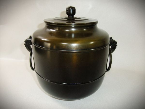 睦】高岡銅器 唐銅 皆具 一揃 獣耳 鐶付 八尾祥栄 美品 共箱 睦】高岡銅器 唐銅 皆具 一揃 獣耳 鐶付 八尾祥栄 美品 共箱