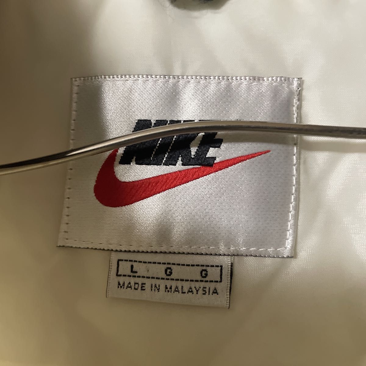 NIKE ナイキ 90s ビンテージ ビッグロゴ 中綿入り ナイロン NIKE ナイキ 90s ビンテージ ビッグロゴ 中綿入り ナイロン