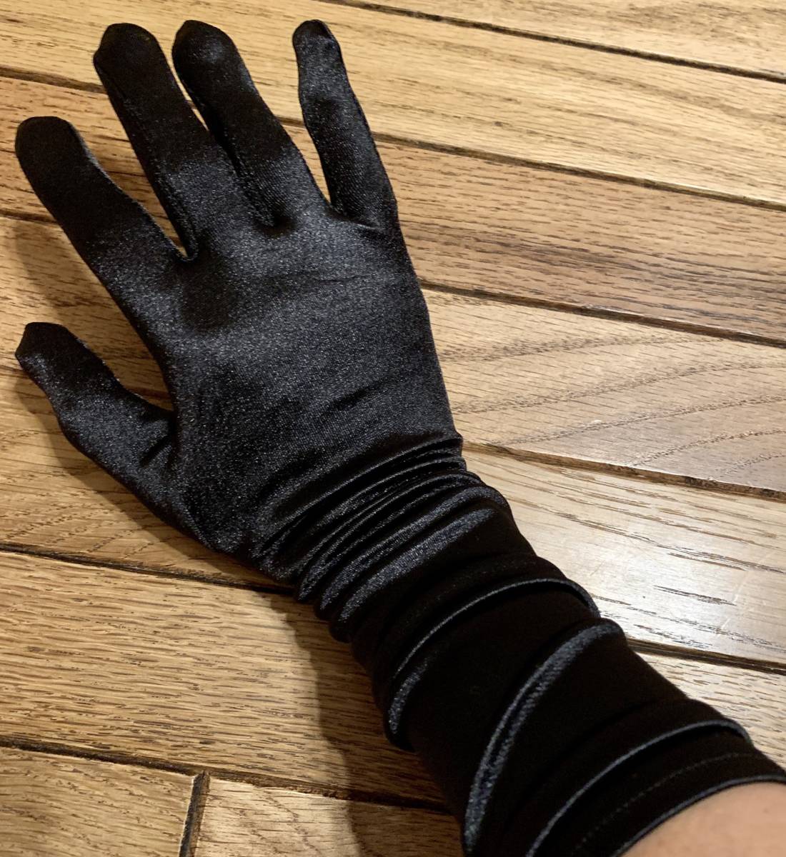 中古即購入OK腕だけ全身タイツゼンタイ素材ブラックロンググローブ黒長