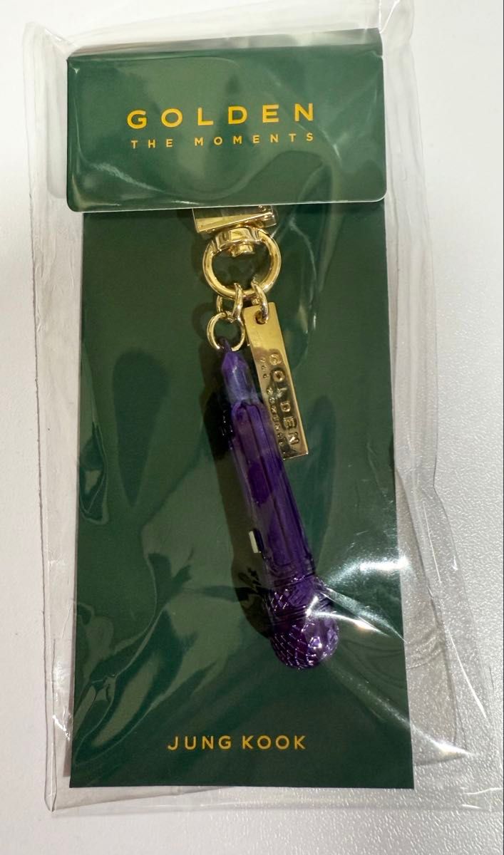 JUNG KOOK 展示会 GOLDEN The Mometsマイクキーホルダー - アイドル JUNG KOOK 展示会 GOLDEN The Mometsマイクキーホルダー - アイドル