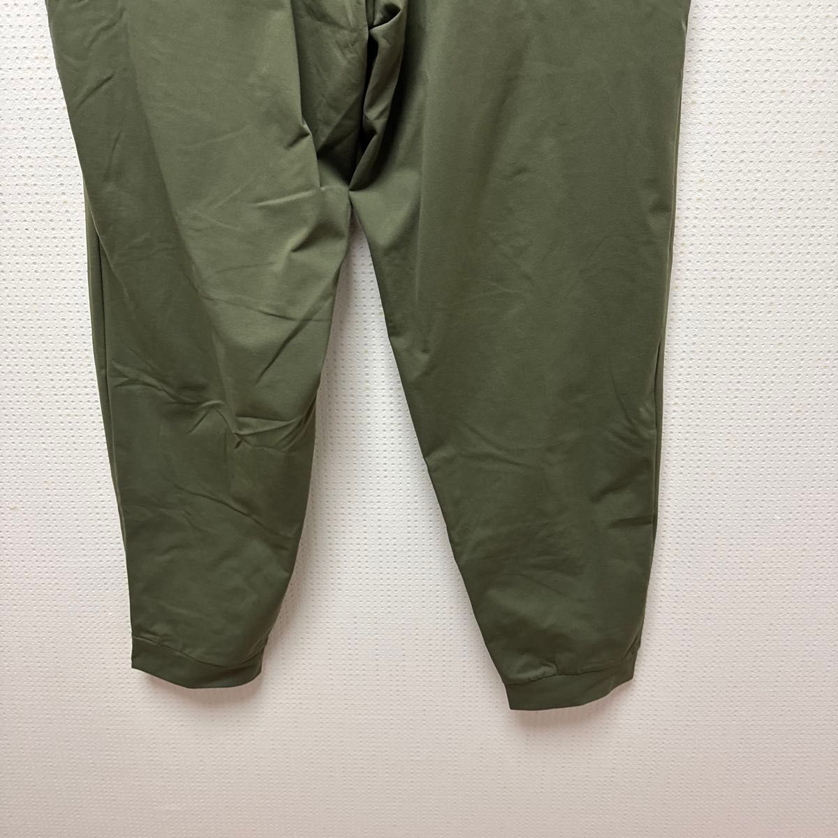 スクロール Lサイズポケット付 吸汗 速乾加工 未使用 ジョガー スクロール Lサイズポケット付 吸汗 速乾加工 未使用 ジョガー