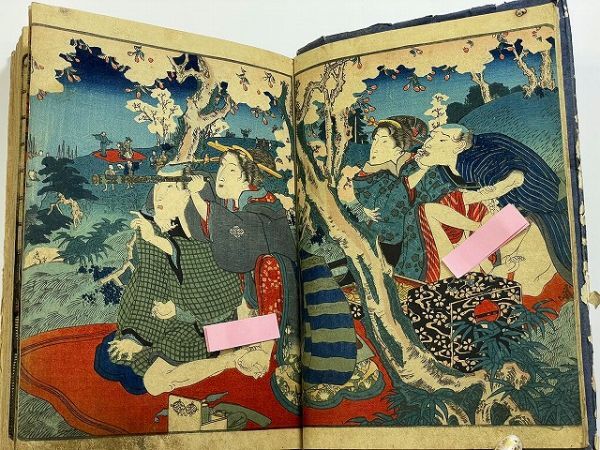 江戸 和本 浮世絵 艶本 枕絵 国貞「四季の奈賀女 天地 二巻分 江戸 和本 浮世絵 艶本 枕絵 国貞「四季の奈賀女 天地 二巻分