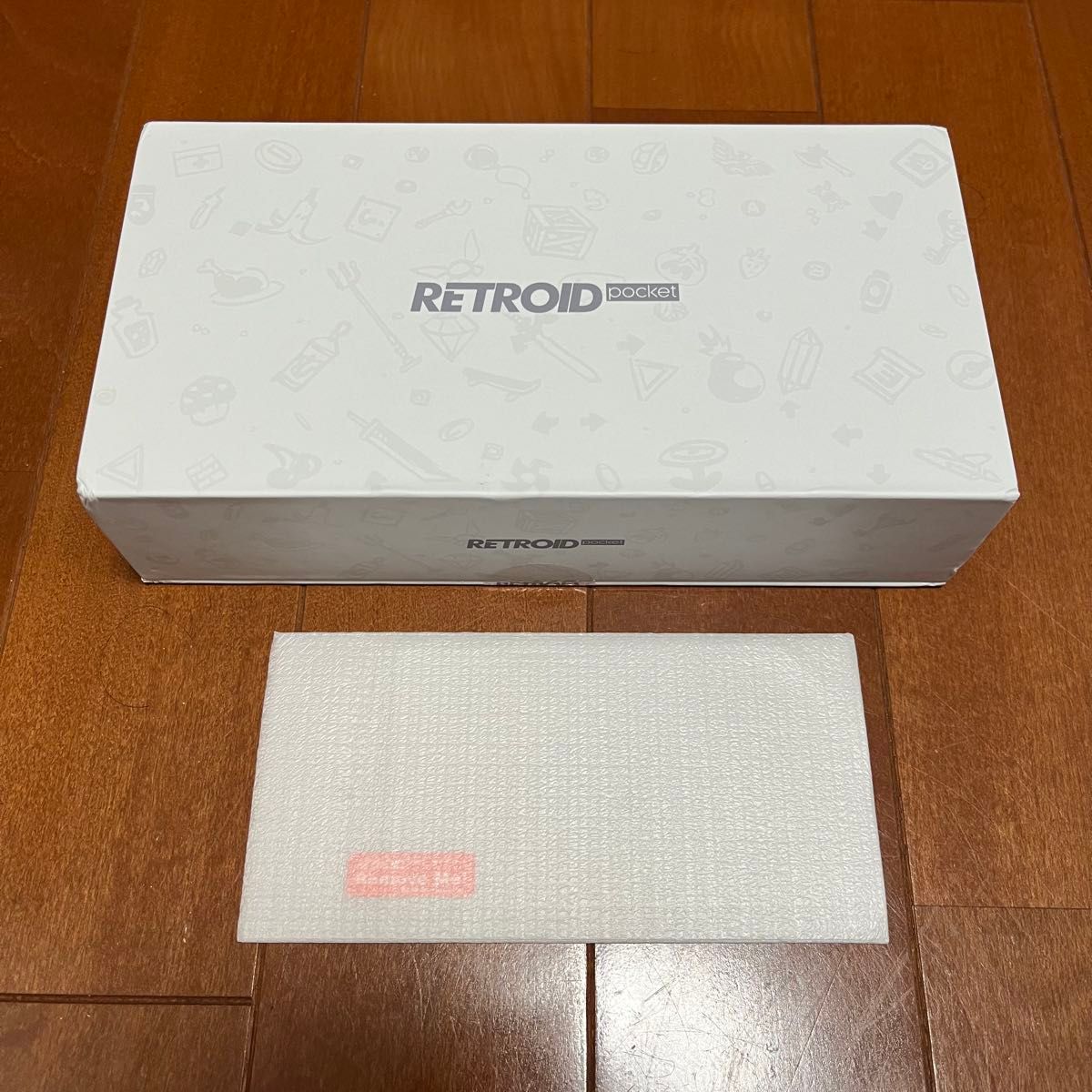 Retroid Pocket 4 Pro 16Bit 純正フィルム付き レトロイド Retroid Pocket 4 Pro 16Bit 純正フィルム付き レトロイド