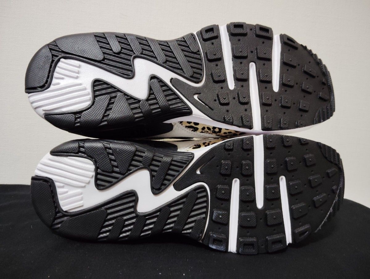 新品24 5cmナイキNIKEレディーススニーカーAIRMAXEXCEE エア 新品24 5cmナイキNIKEレディーススニーカーAIRMAXEXCEE エア